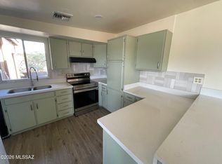 7434 E 24th St, Tucson, AZ 85710