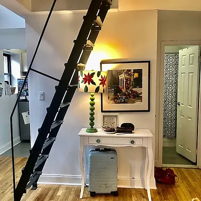 Rented by Buchbinder & Warren | media 9