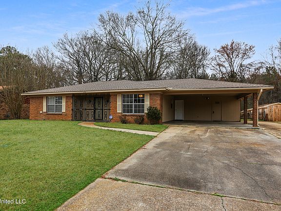 2nd image of 343 Swan Ridge Rd