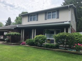 348 Curwood Ct, Grand Blanc, MI 48439