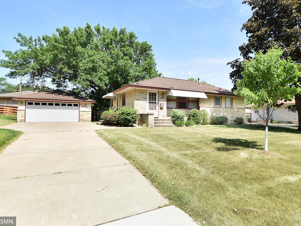 1st image of 7037 W Palmer Lake Dr