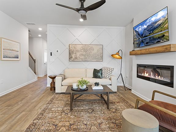 6th image of this home