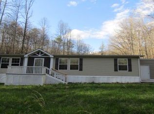 818 Knox Fork Rd, Barbourville, KY 40906