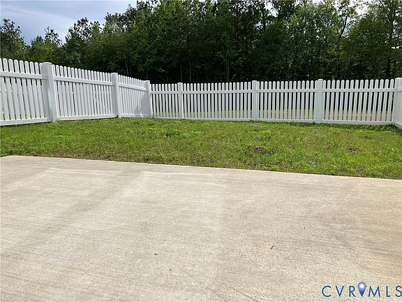 4th image of 2210 Palm Ct