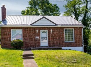 1010 Dartmouth Ave, Charleston, WV 25302