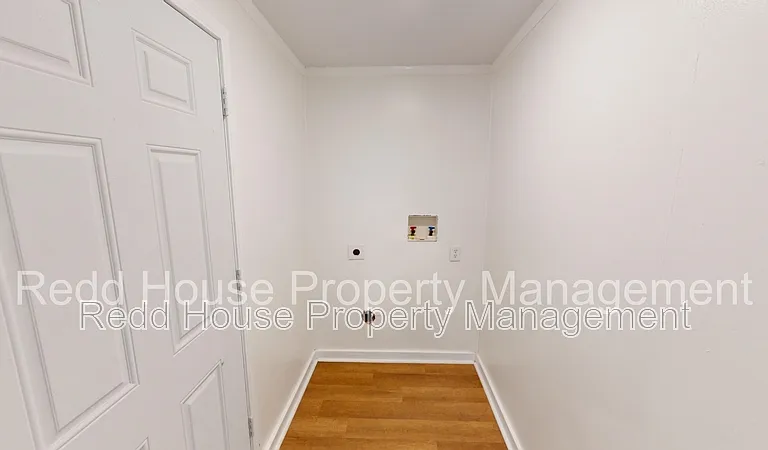 121 Grimes St #1 — Photo 10