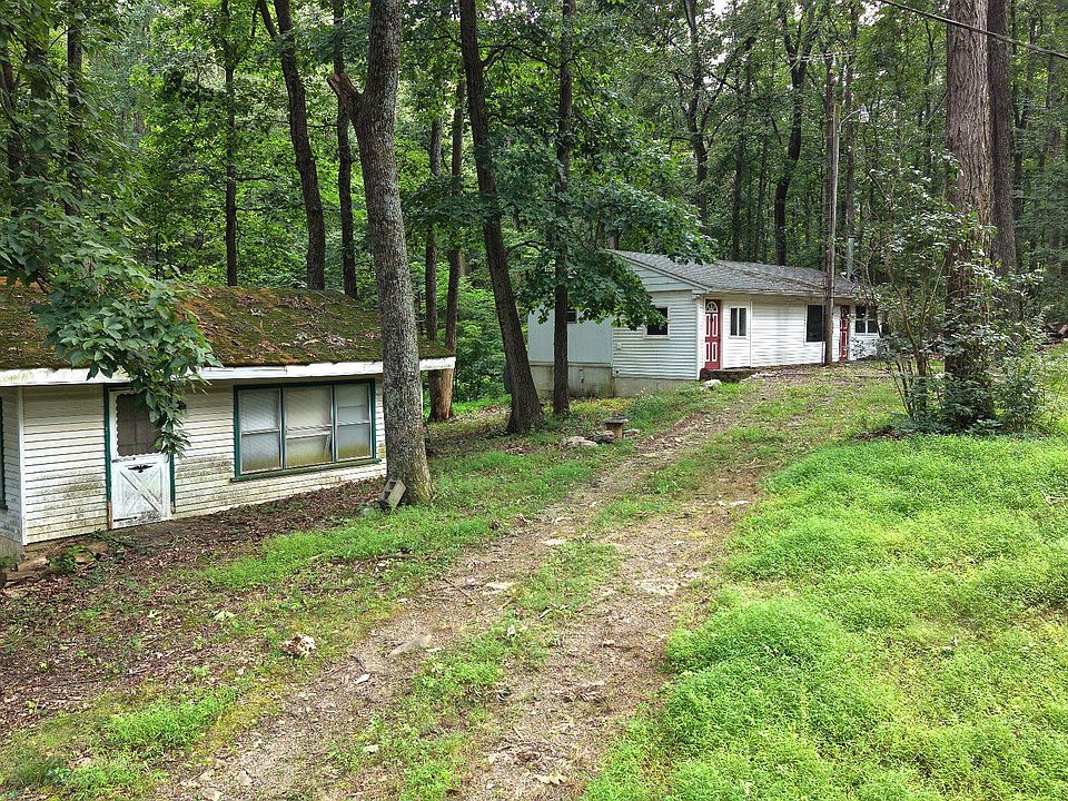 2nd image of 15630 Bricker Rd