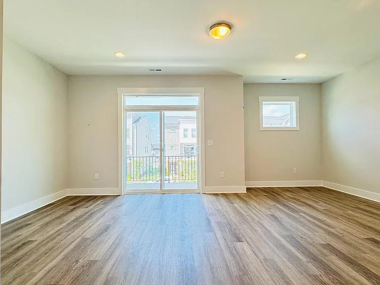 2116 Big Falls Dr — Photo 17