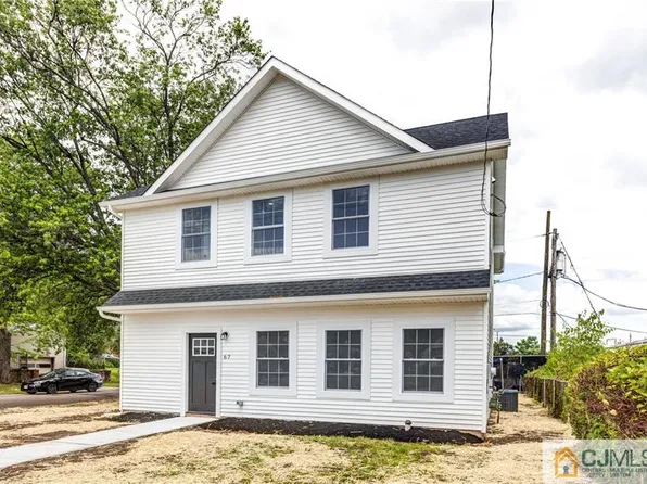 67 Ovington Ave, Edison, NJ 08817