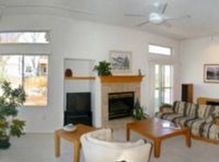 14145 W Warren Cir, Lakewood, CO 80228