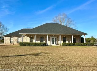 6909 Tanner Williams Rd, Lucedale, MS 39452