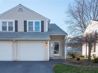 19 Arbor Dr, Providence, RI 02908