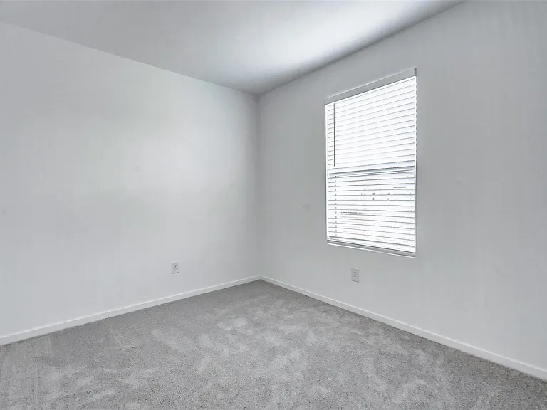 21543 Carosella Dr — Photo 11