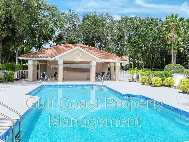 6836 Bay Hill Dr — Photo 25