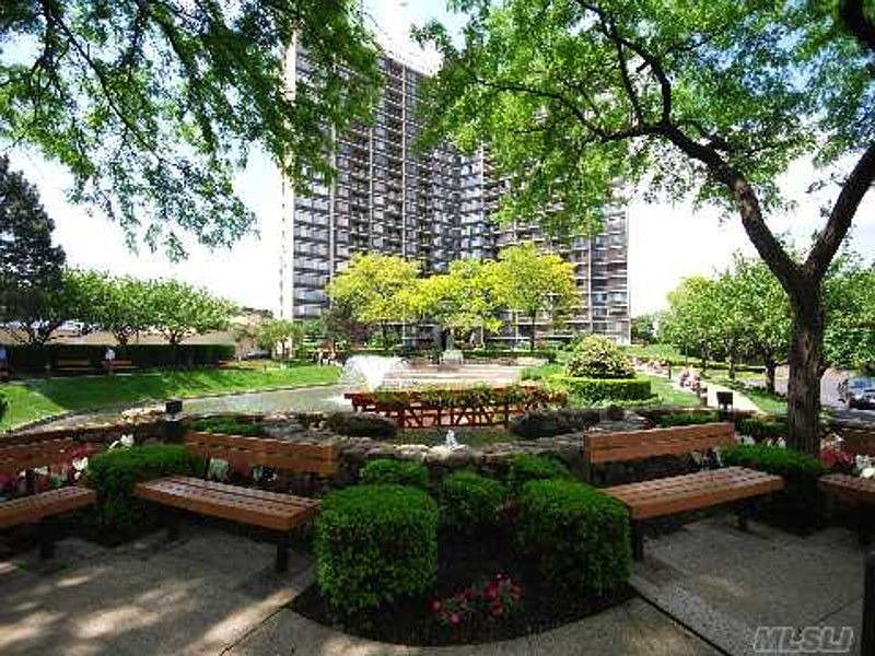 1st image of 2 Bay Club Dr APT 16E