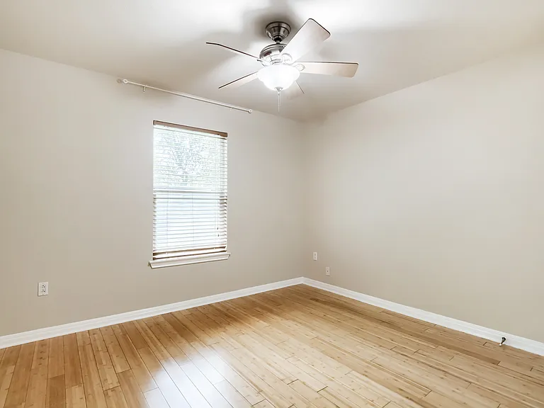 15314 Oklahoma St — Photo 6