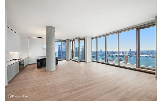 Rented by Douglas Elliman | media 14