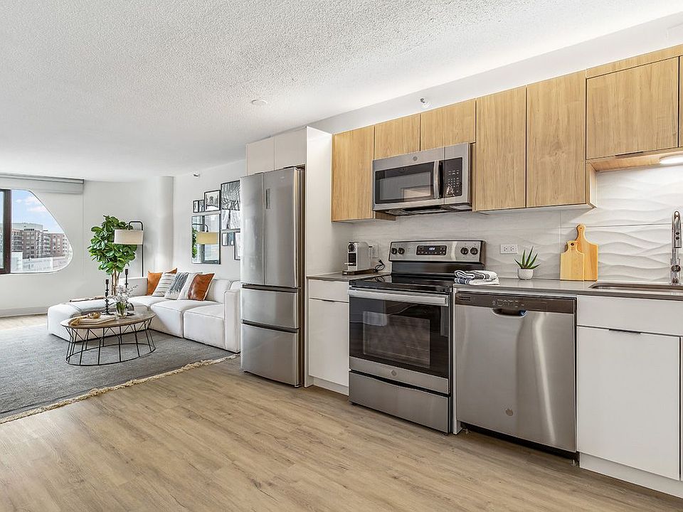 River City Apartment Rentals - Chicago, IL | Zillow