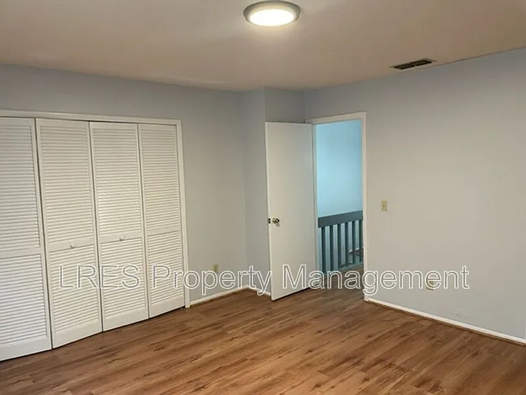 4587 Lighthouse Cir — Photo 20