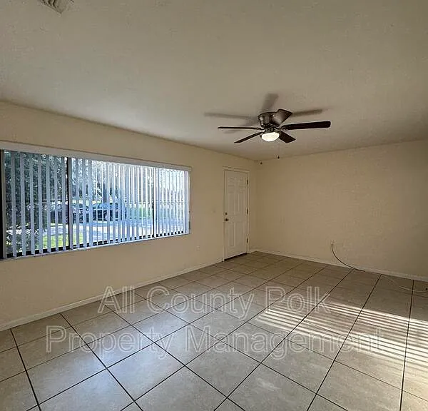 204 Leelon Rd — Photo 3