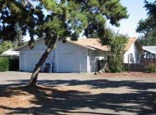 1879 15th St, Springfield, OR 97477