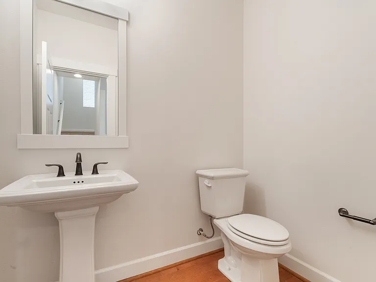 1316 Chelsea Walk NE — Photo 14