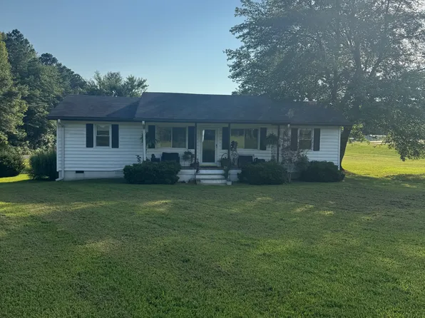 16319 Mountain Rd, Montpelier, VA 23192