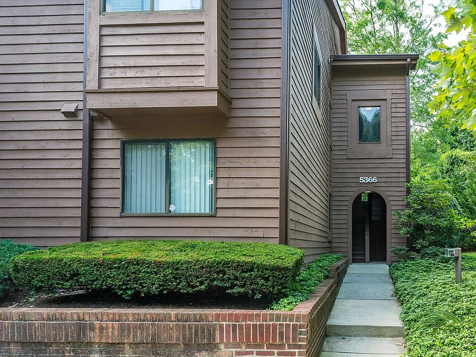 5366 Smooth Meadow Way #1