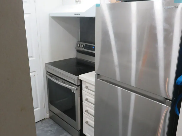 285 Enfield Pl #801 — Photo 8
