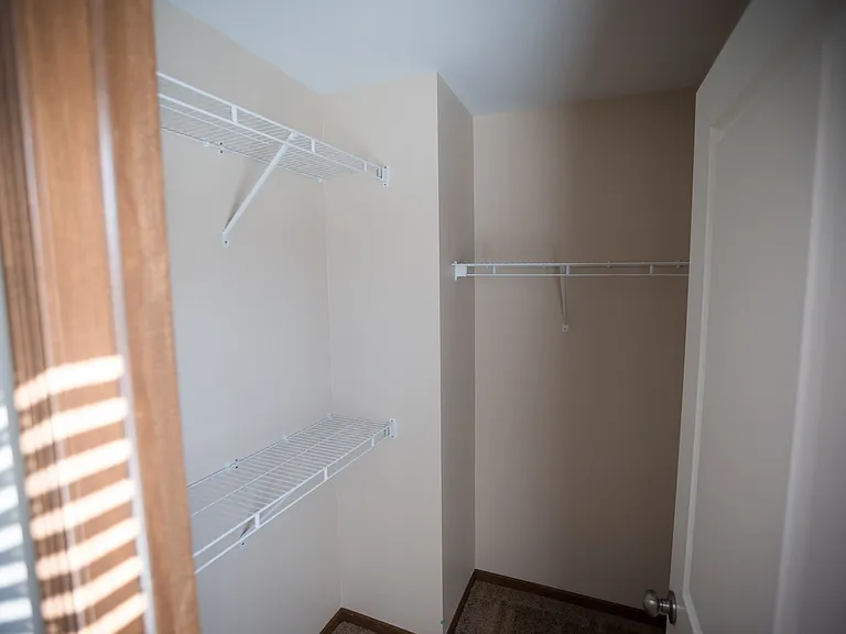 Hickory Hill Residences-Apartments — Photo 19