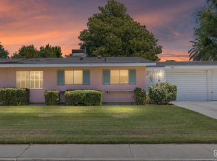 1112 Pebble Beach Dr, Bakersfield, CA 93309