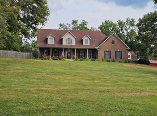 428 McClure Rd, Winchester, KY 40391