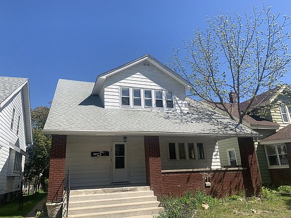 2nd image of 745 Lyon St NE Unit 1