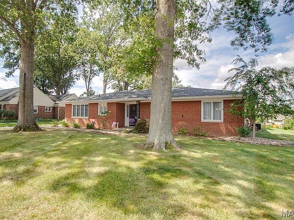 3rd image of 3212 Morkel Dr