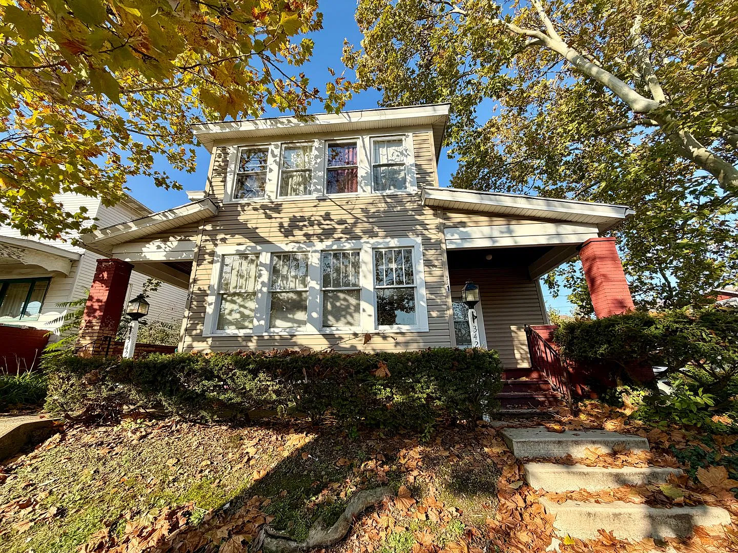 3421 5th Avenue (Full Service) — Photo 2