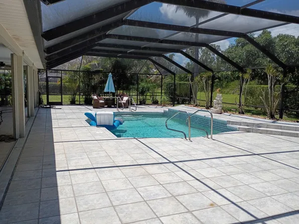 306 SW Panther Trace, Port St Lucie, FL 34953