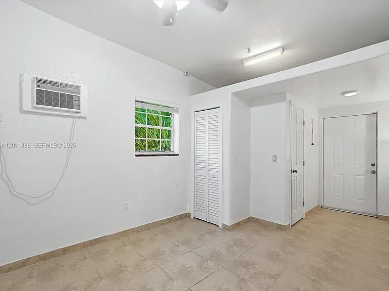 1137 Asturia Ave — Photo 52
