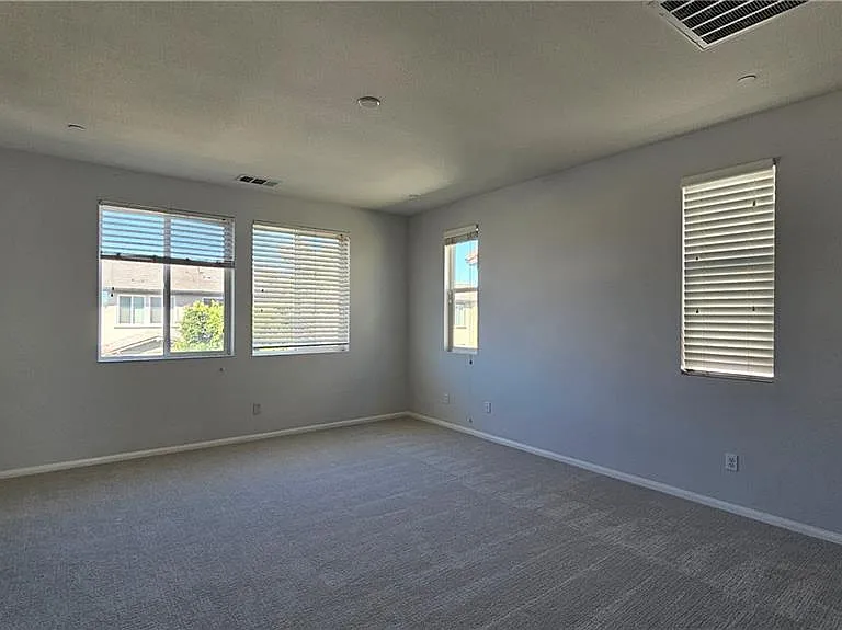 526 Seine River Way — Photo 10