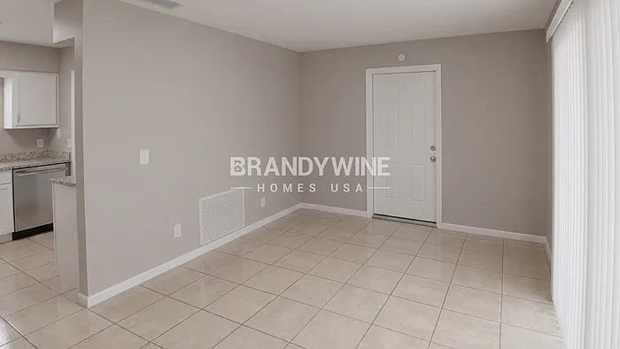 1024 Hallwood Loop — Photo 5