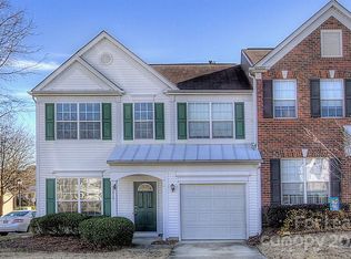 7010 Beverly Springs Dr, Charlotte, NC 28270