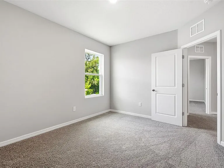 10497 Farm Hill Ave — Photo 56