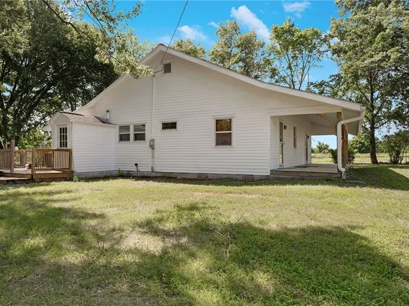 1169 SW E Street Hwy #58, Holden, MO 64040