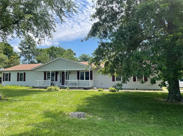 18180 Church Ln, Jerseyville, IL 62052