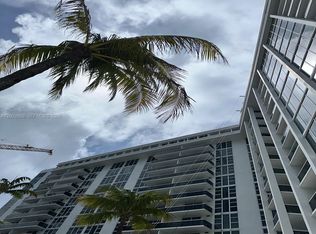 10275 Collins Ave APT 1428, Bal Harbour, FL 33154