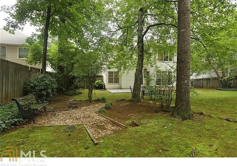 2nd image of 8815 Terrace Ln