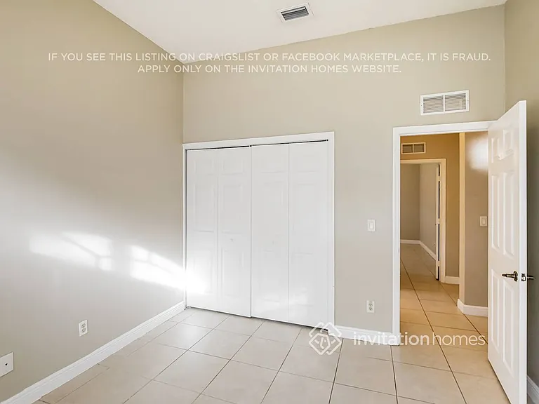 5221 SW 141st Ave — Photo 11