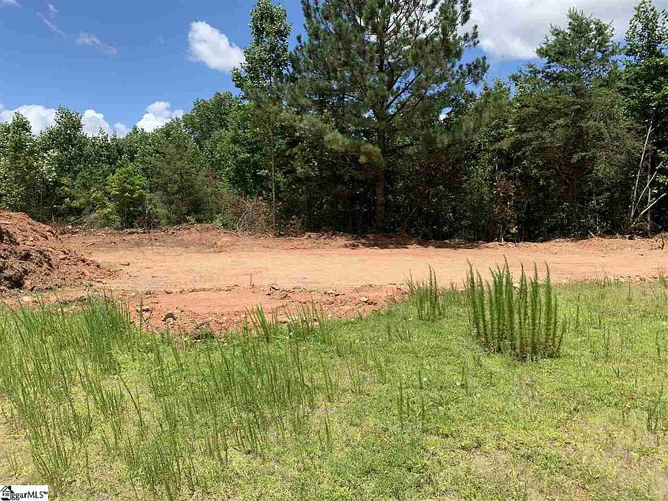 2nd image of 113 Old Homestead Rd
