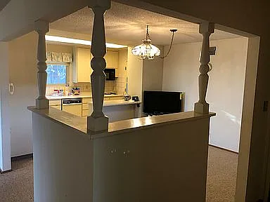 2609 Silvercrest St — Photo 8