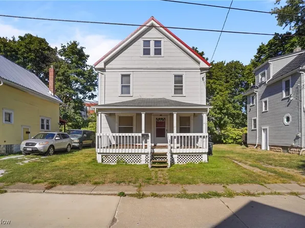 44 Agate Pl, Akron, OH 44305