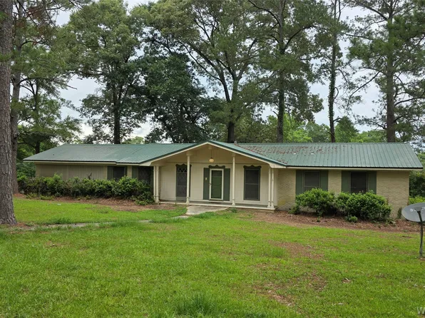29 Woodland Ct, Daleville, AL 36322